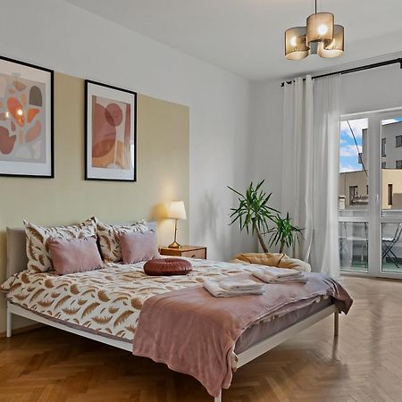 Ultracentral Dreamland Apartment 3 Bdrm Bukarest Exteriör bild