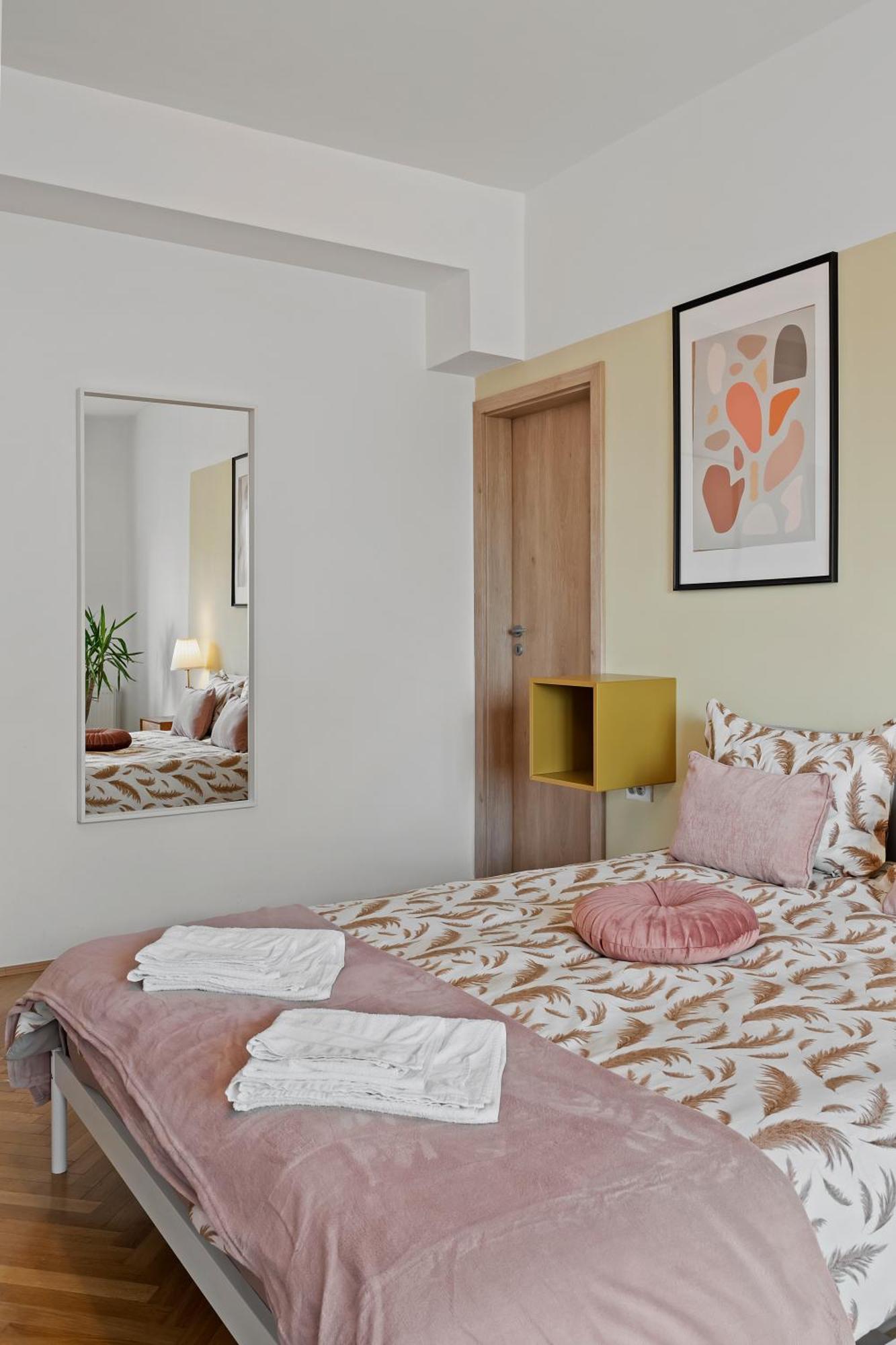 Ultracentral Dreamland Apartment 3 Bdrm Bukarest Exteriör bild