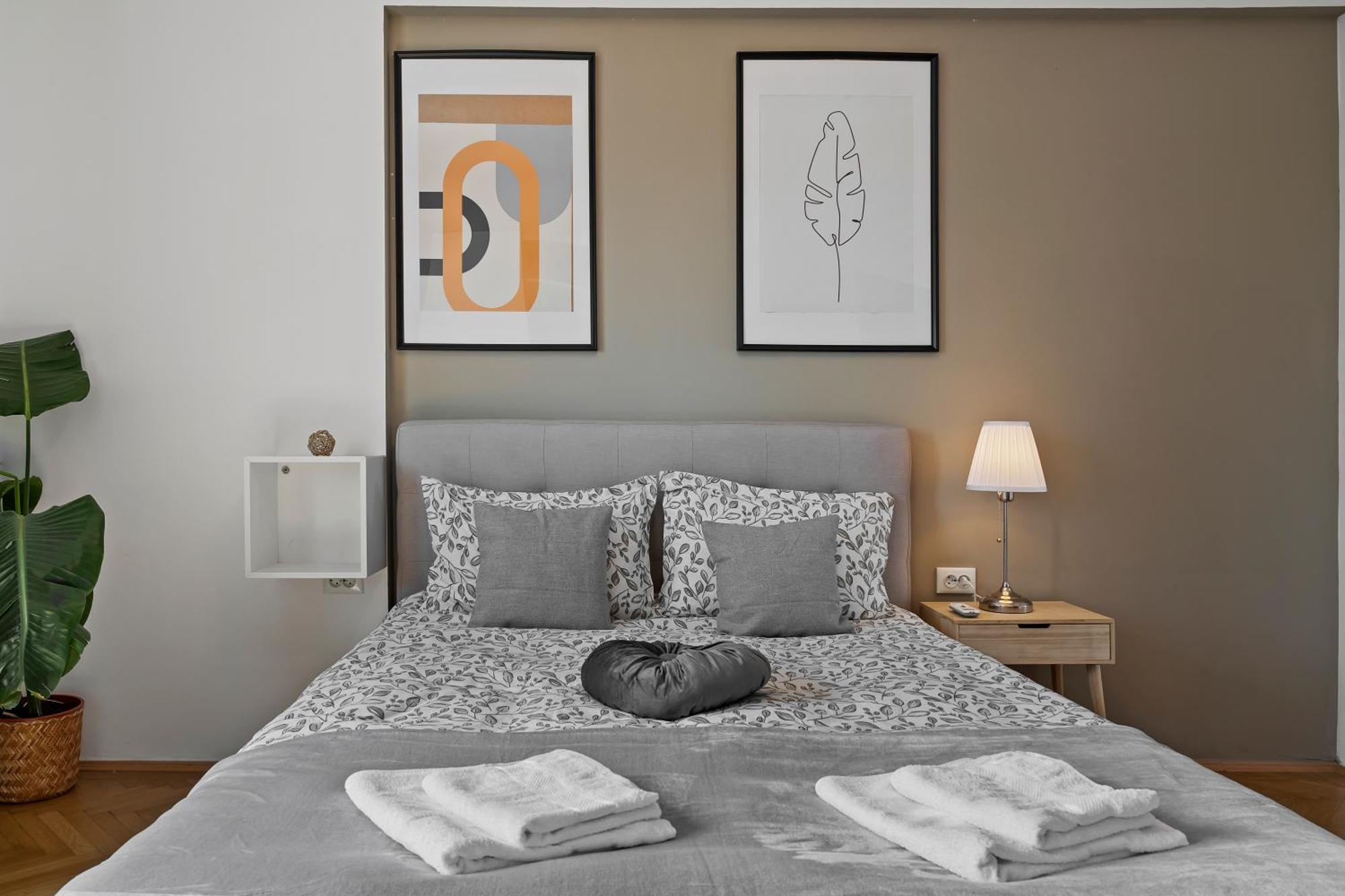 Ultracentral Dreamland Apartment 3 Bdrm Bukarest Exteriör bild